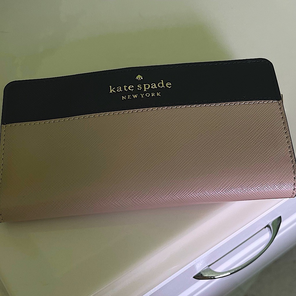 ♠️Kate Spade Wallet.